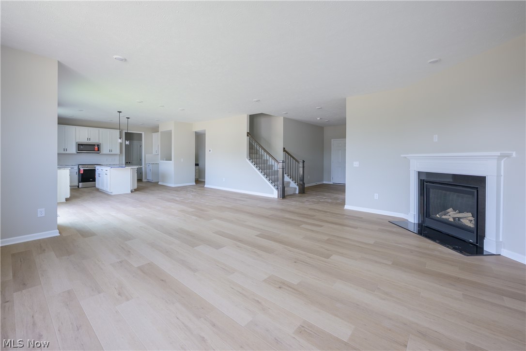 8010 Echo Hill Manor Drive Property Photo 4