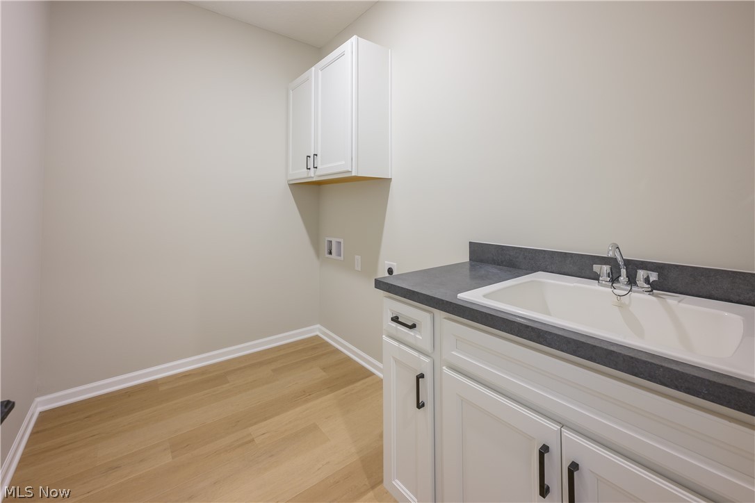 8010 Echo Hill Manor Drive Property Photo 11