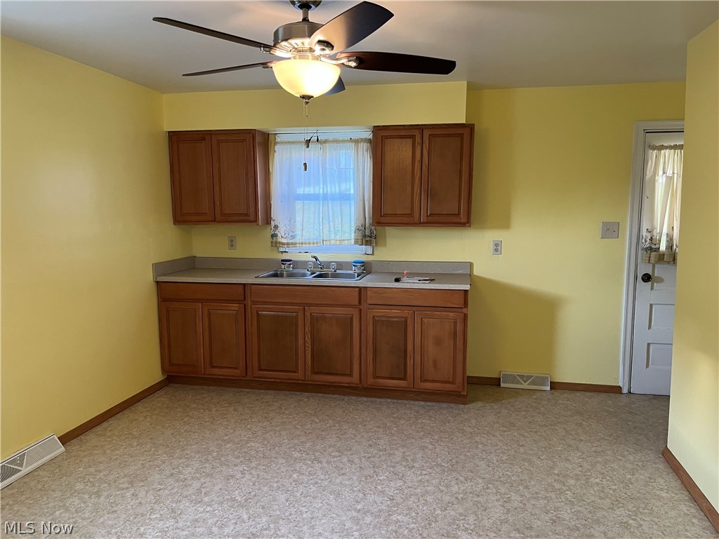 309 S 17th Street Property Photo 7