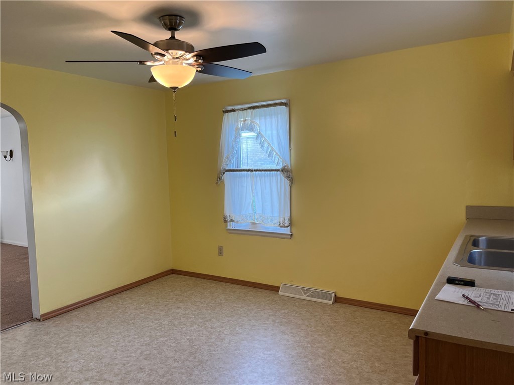 309 S 17th Street Property Photo 8