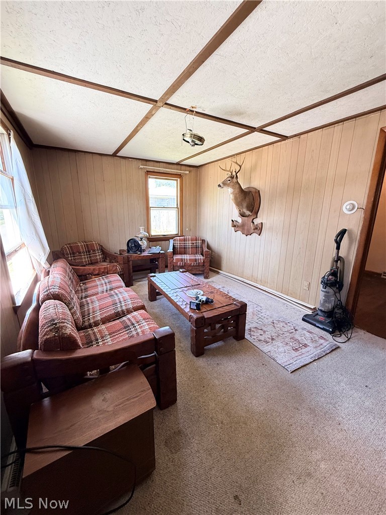403 Summit Avenue Property Photo 7