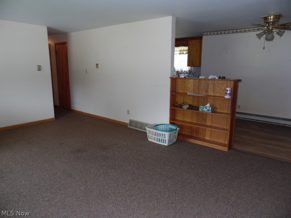 22122 Valley View Drive Property Photo 3