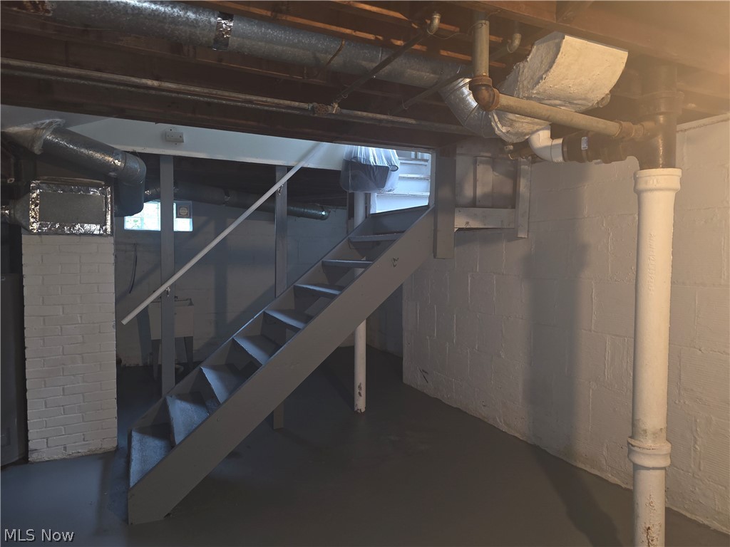 815 Russell Avenue Property Photo 11
