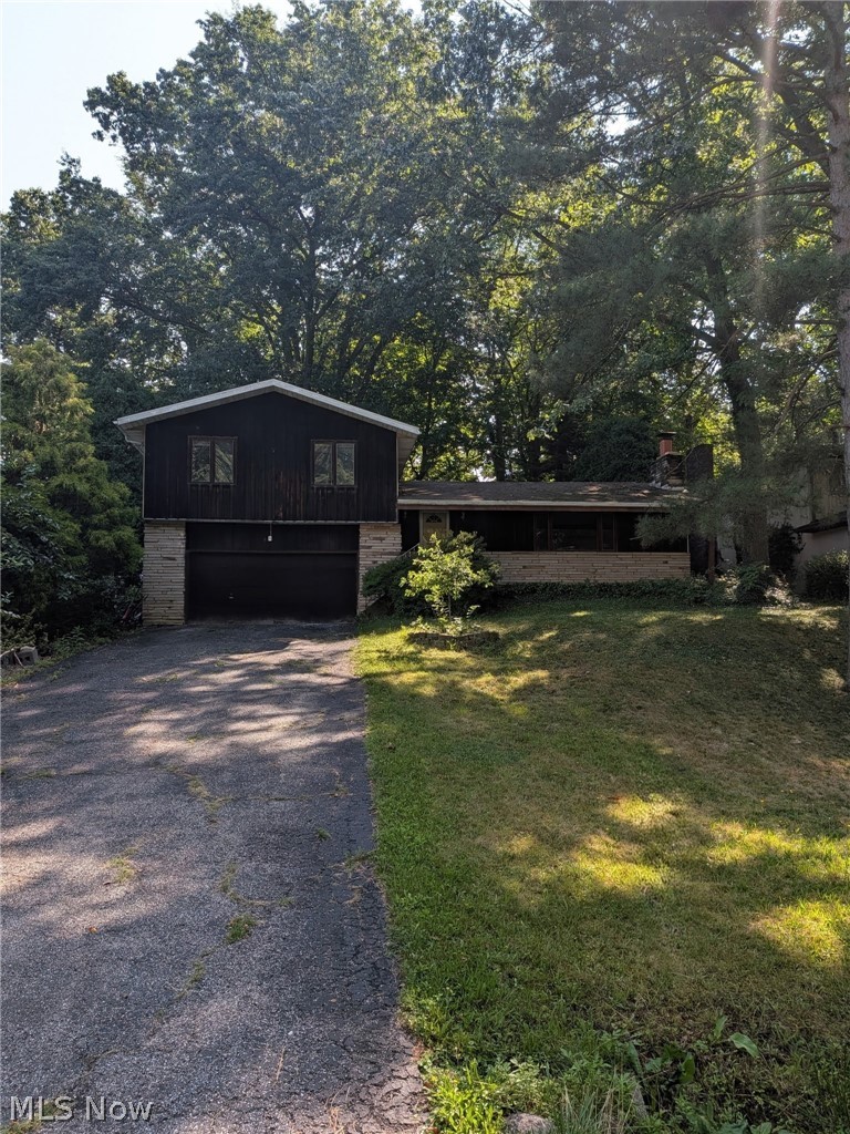 3791 Butterfield Drive Property Photo 1