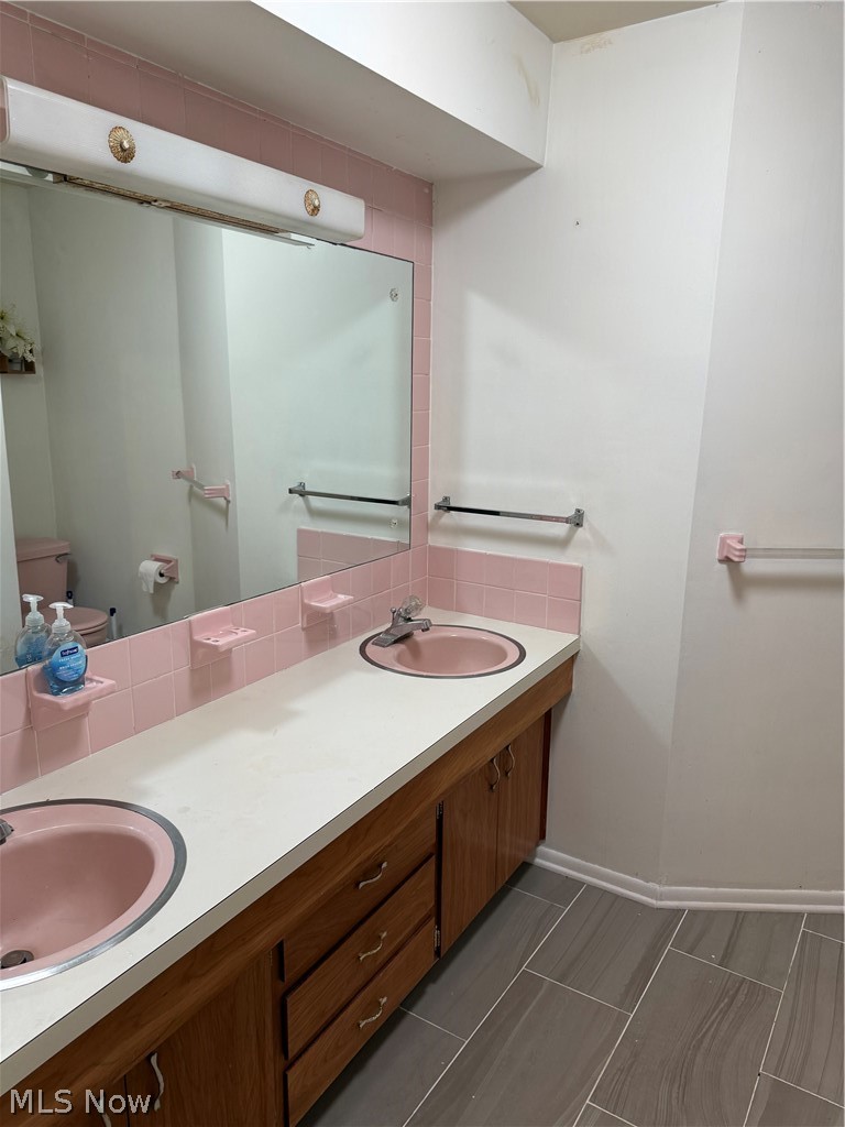3791 Butterfield Drive Property Photo 16