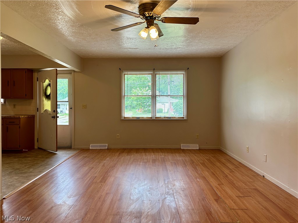 4827 Dunsmore Avenue Property Photo 3