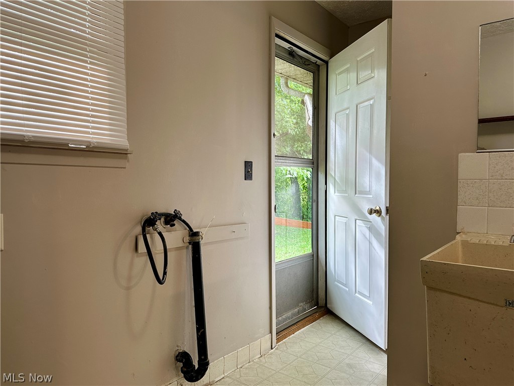 4827 Dunsmore Avenue Property Photo 8