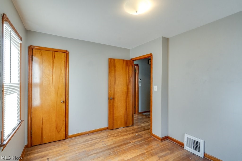 29800 Robert Street Property Photo 14