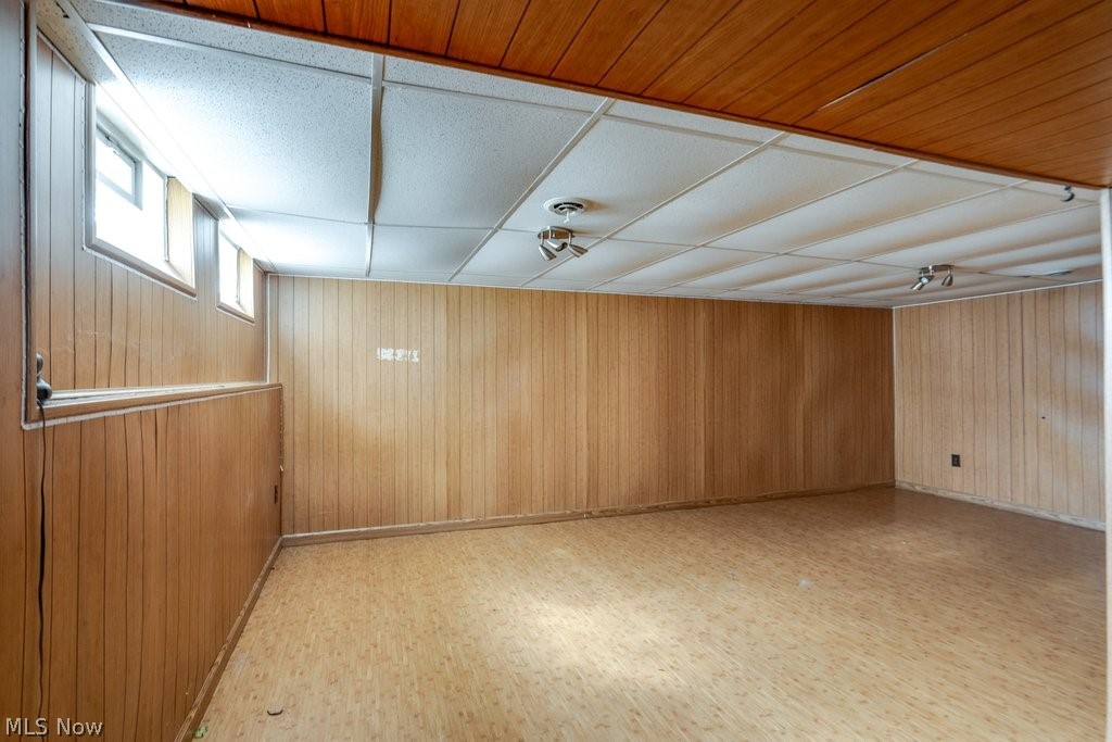 29800 Robert Street Property Photo 21