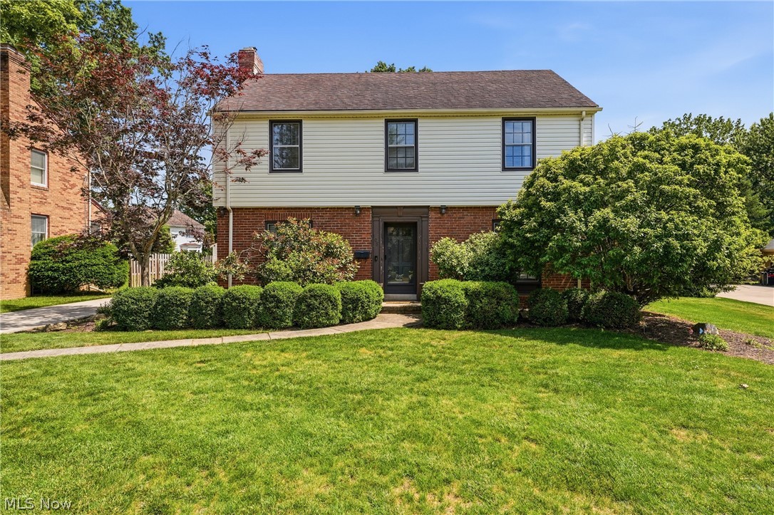 105 Ridgewood Drive Property Photo 1