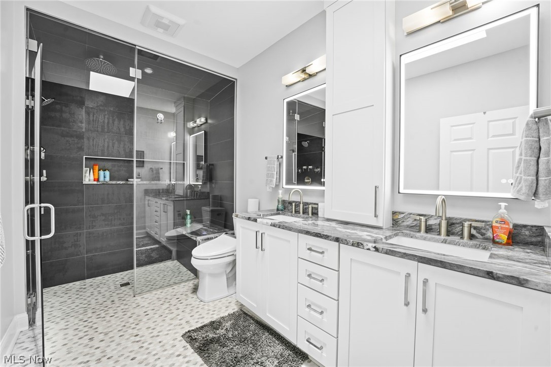 128 Vine Street 16a Property Photo 19