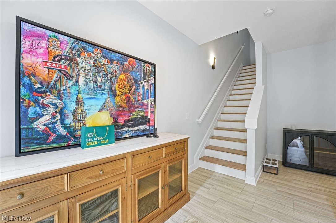128 Vine Street 16a Property Photo 31