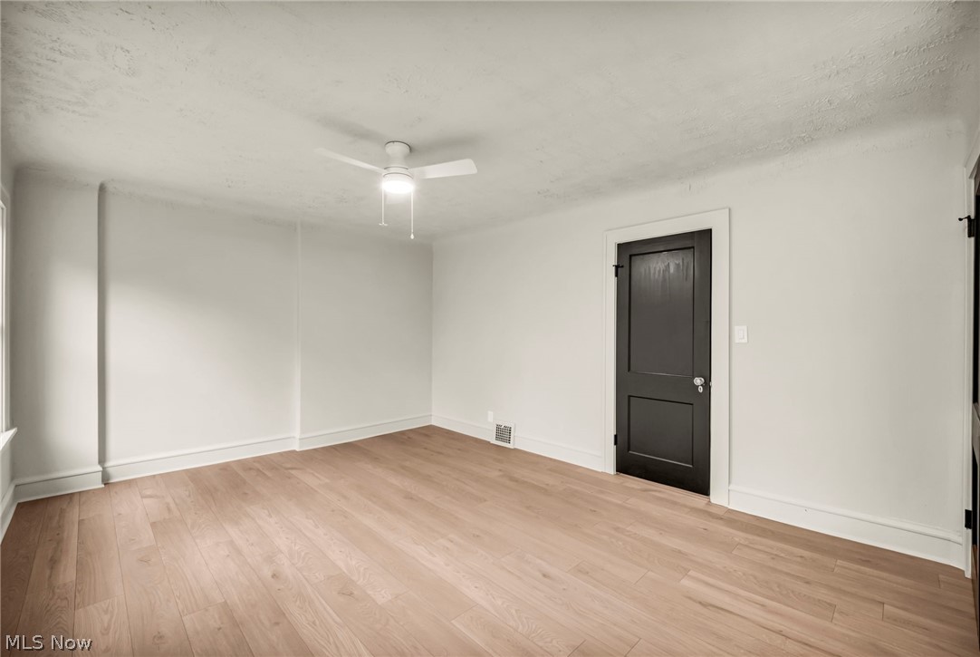 3270 Yorkshire Road Property Photo 21