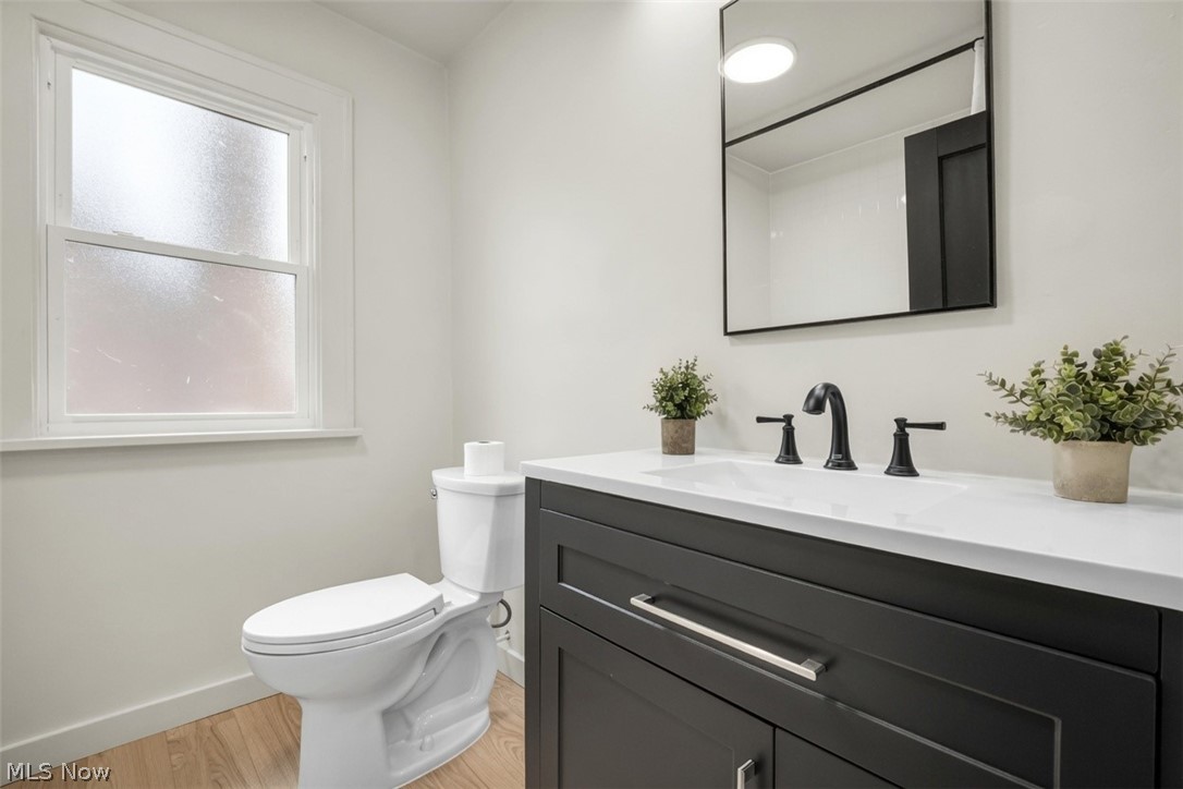 3270 Yorkshire Road Property Photo 25