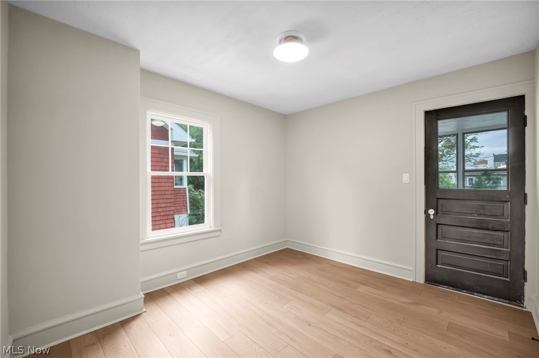 3270 Yorkshire Road Property Photo 32