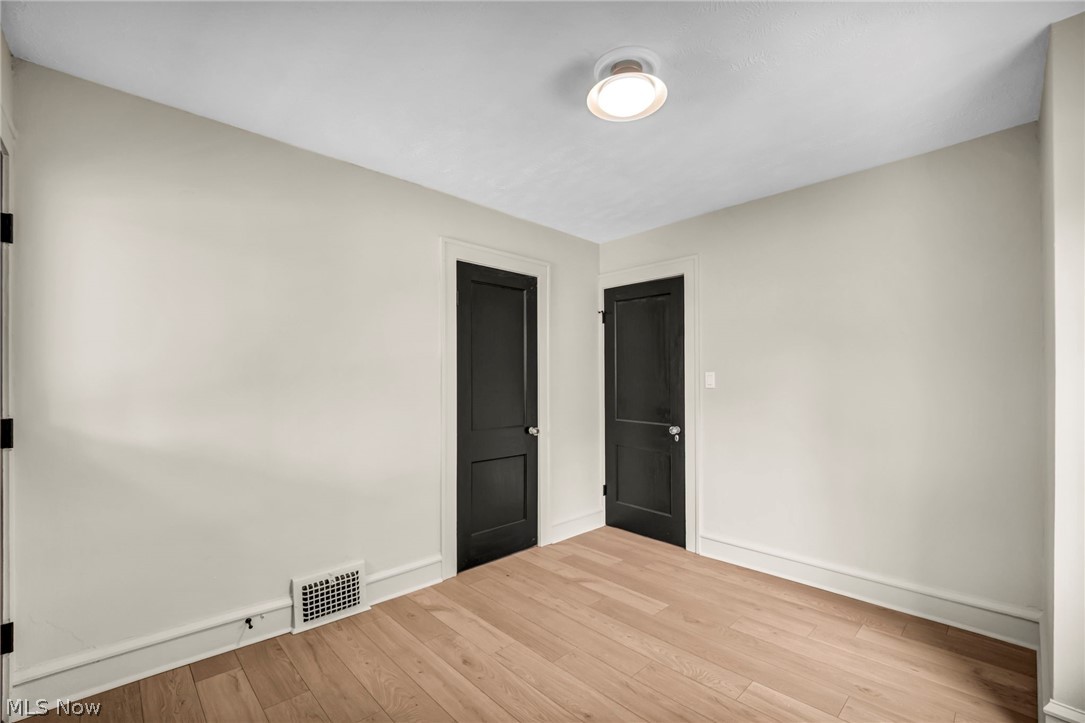 3270 Yorkshire Road Property Photo 34