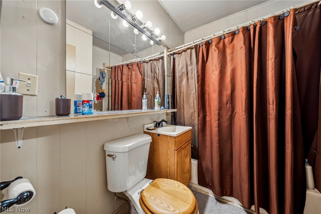 1532 E 78th Street Property Photo 25