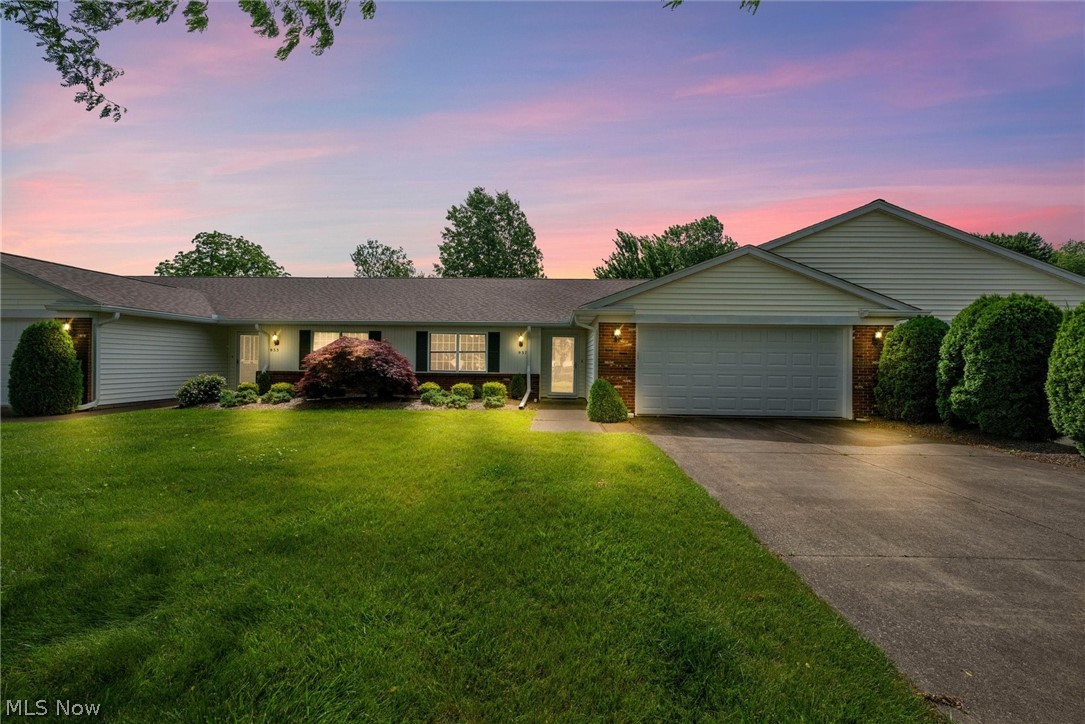 937 Ridgeview Drive Property Photo 1
