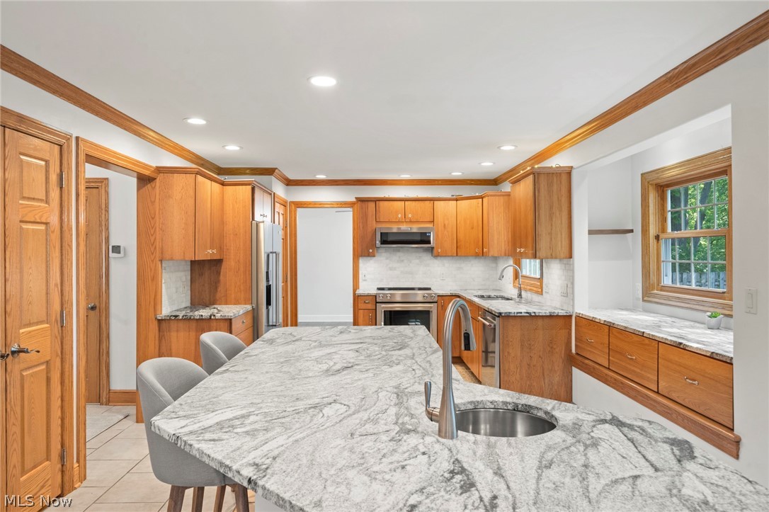 3871 Greentree Road Property Photo 13