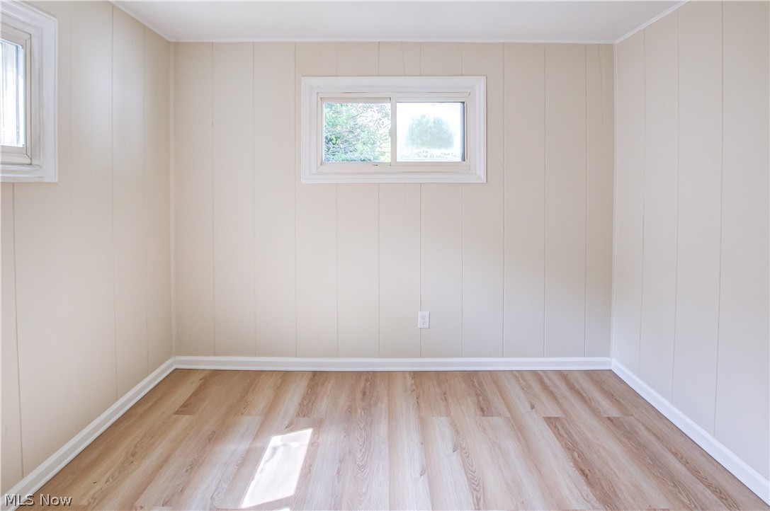 861 Oak Street Property Photo 25