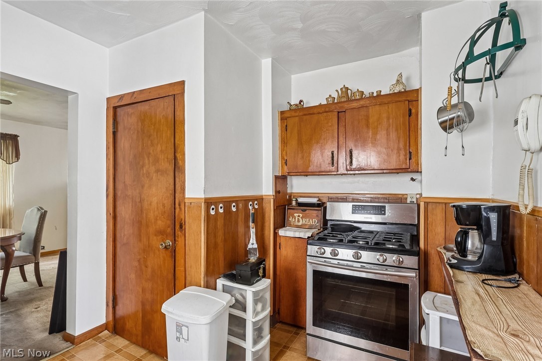 861 5th Avenue Property Photo 14