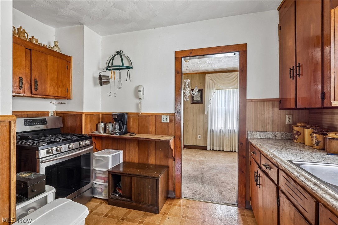 861 5th Avenue Property Photo 16