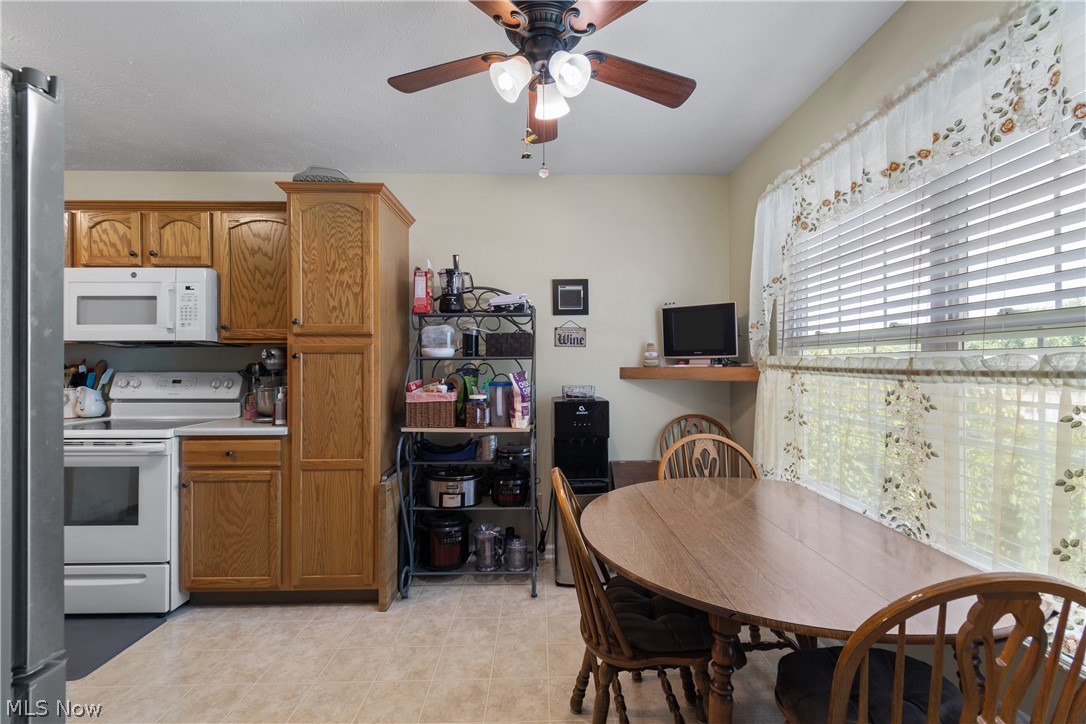 9250 Forest Trail Avenue Nw Property Photo 11