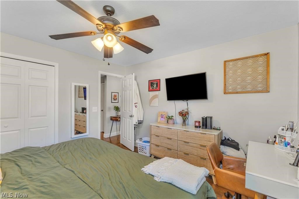 2587 Jaycox Road Property Photo 8