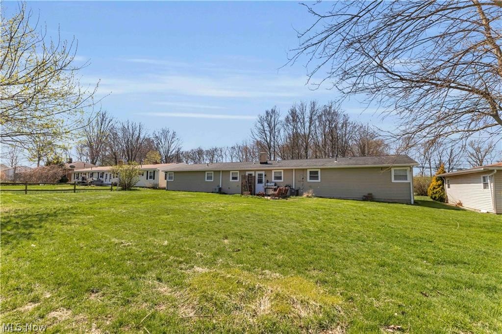 2587 Jaycox Road Property Photo 15