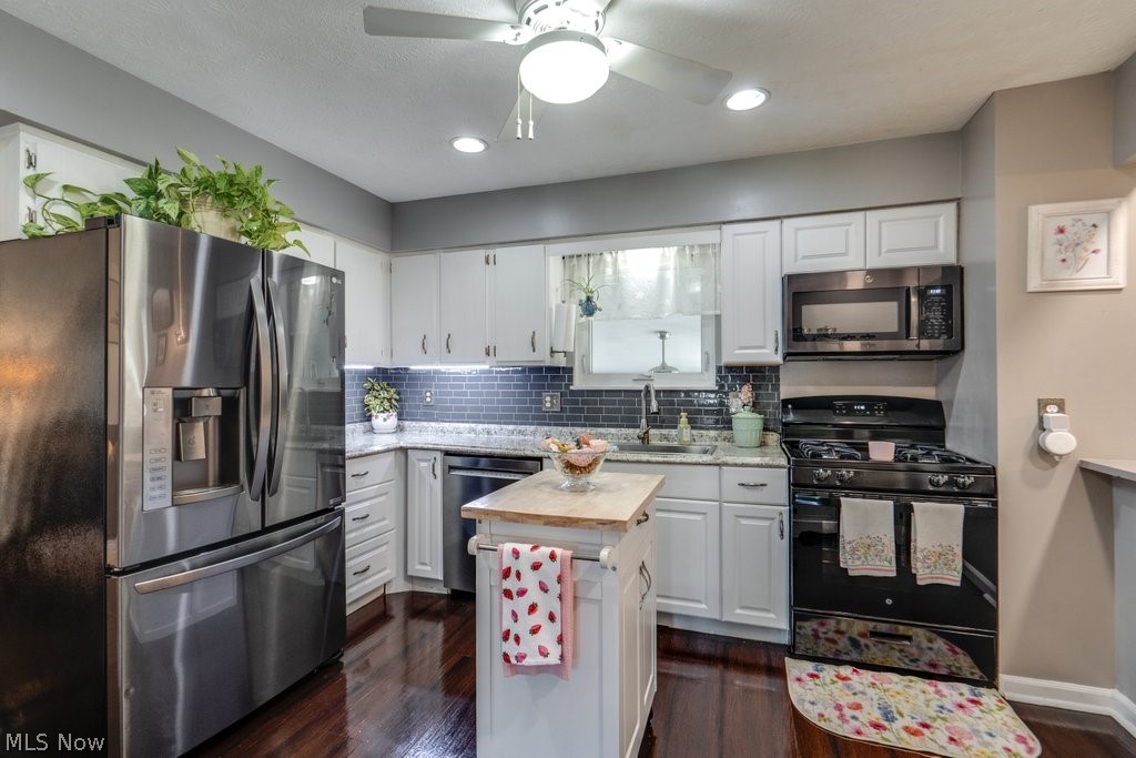 3896 Buckingham Drive Property Photo 17