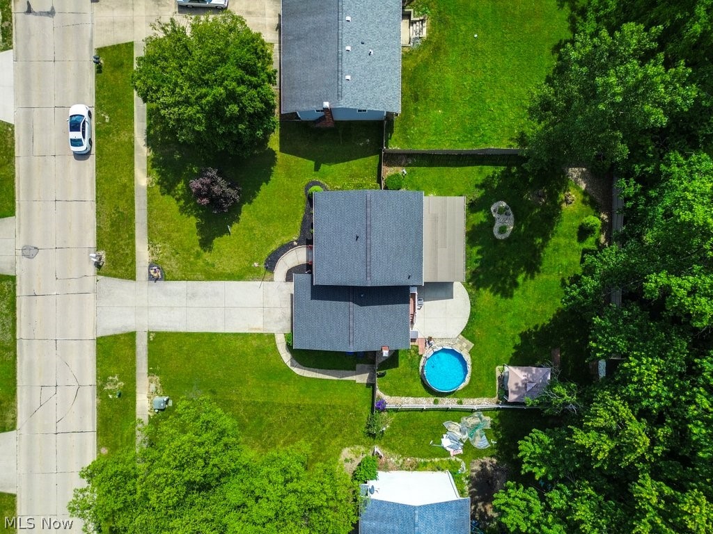 3896 Buckingham Drive Property Photo 40