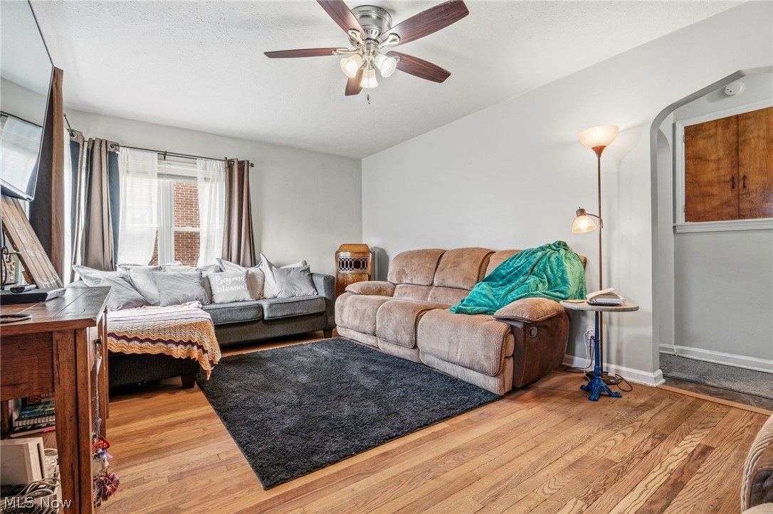 1612 Cherry Avenue Ne Property Photo 7