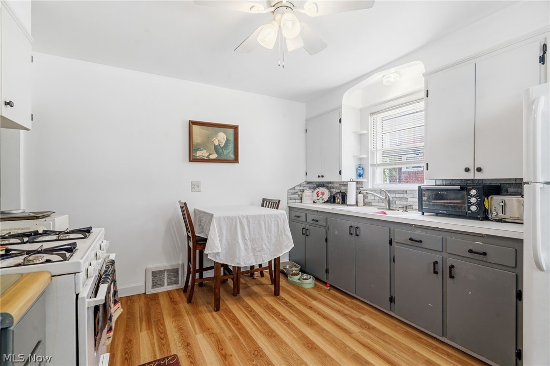 1612 Cherry Avenue Ne Property Photo 12