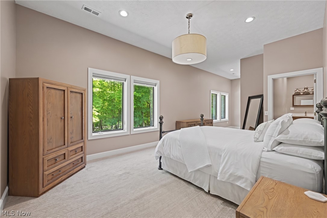 5031 Stone Ridge Drive Property Photo 24