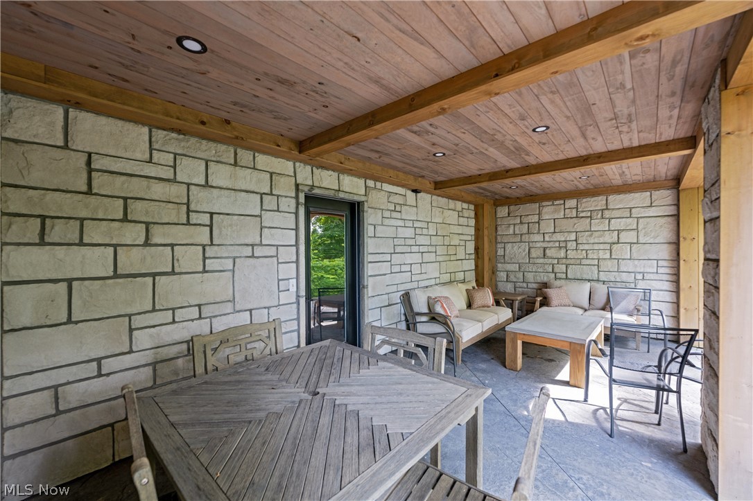 5031 Stone Ridge Drive Property Photo 45