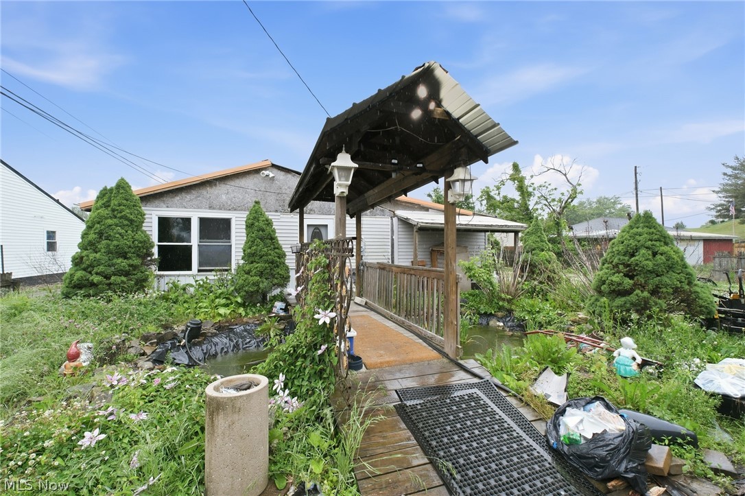 420 6th Street Property Photo 1