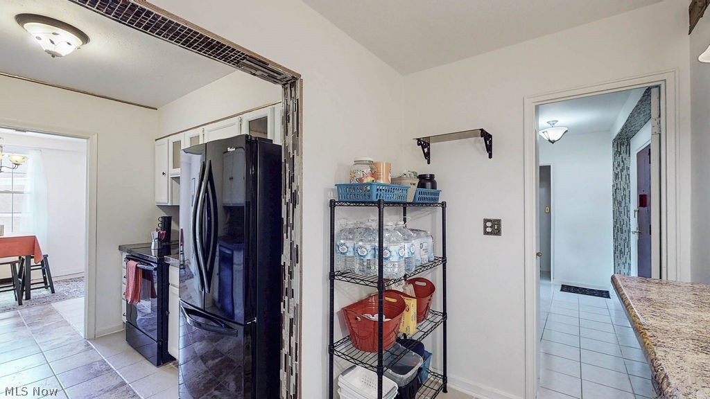 13800 Fairhill Road 512 Property Photo 12