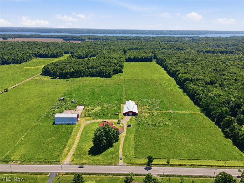 6738 State Route 7 Property Photo 5