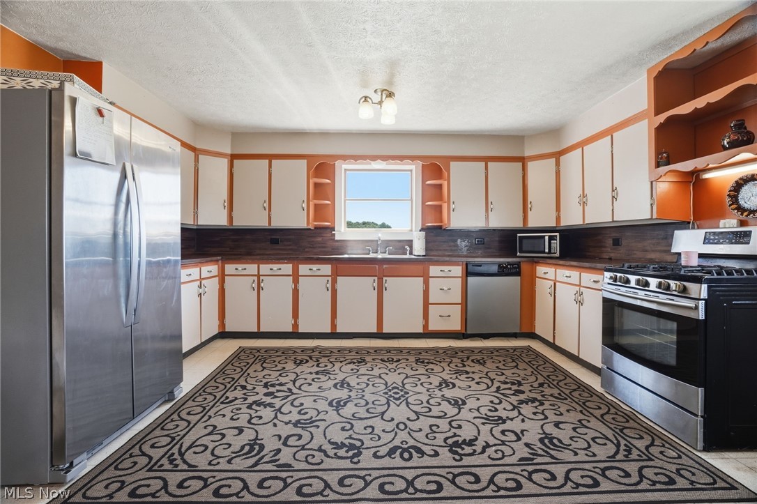 6738 State Route 7 Property Photo 12