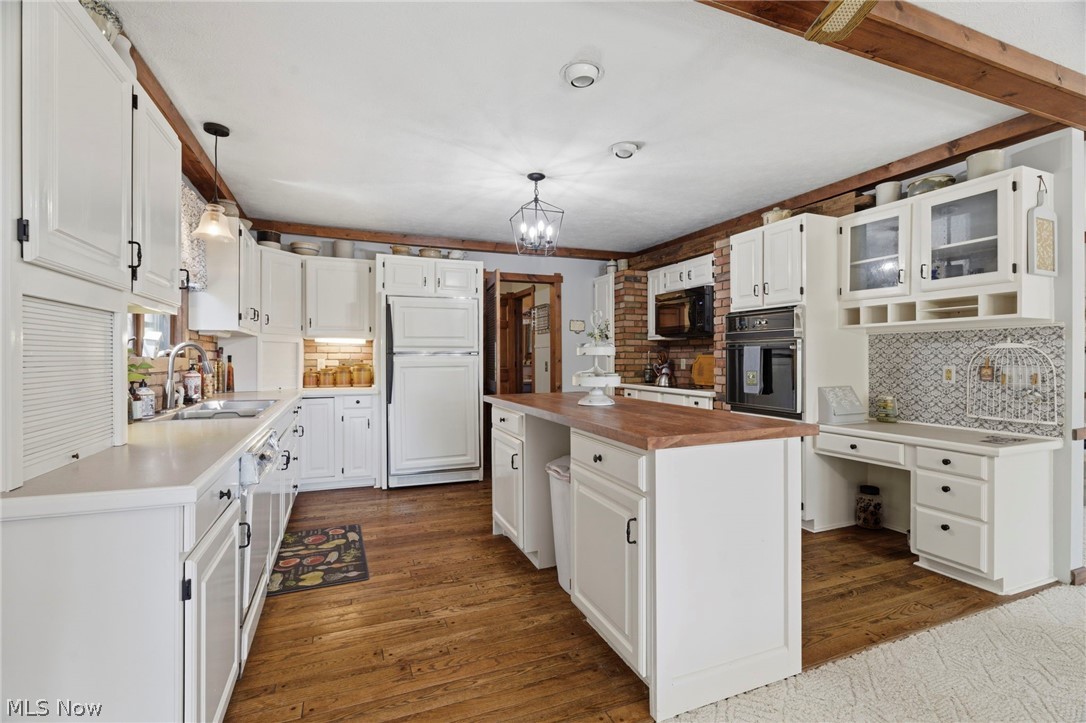 37 Apache Trail Property Photo 15