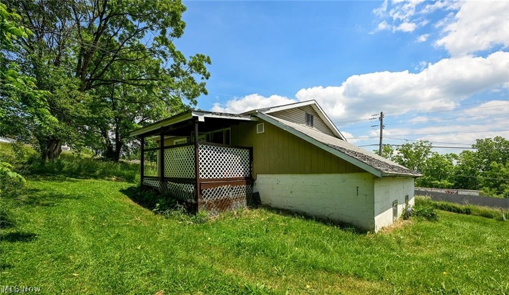 893 Norton Avenue Property Photo 33