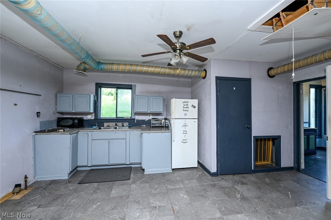 893 Norton Avenue Property Photo 39