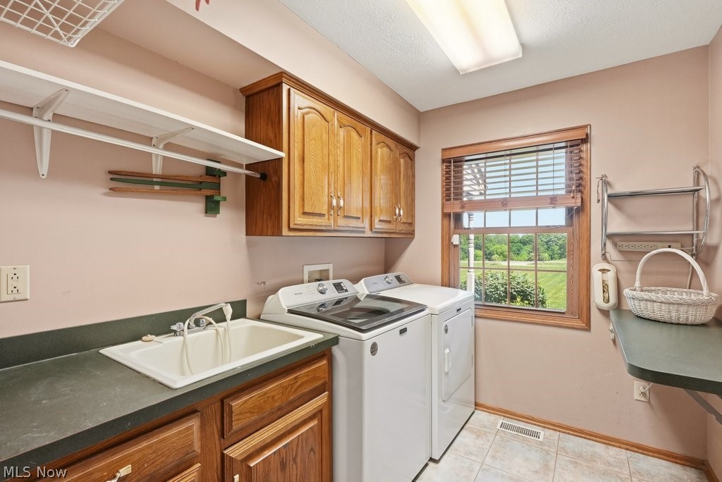 2285 Thoroughbred Drive Property Photo 22