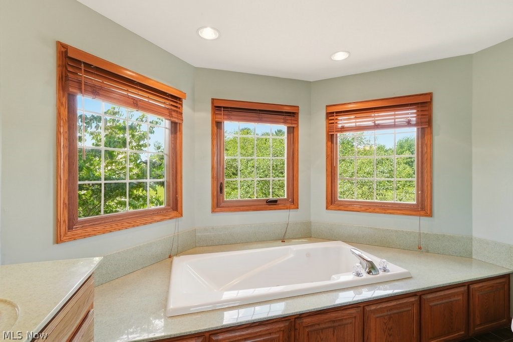 2285 Thoroughbred Drive Property Photo 27