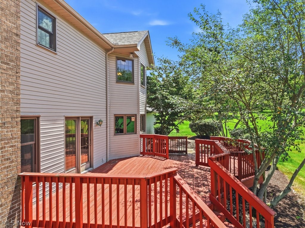 2285 Thoroughbred Drive Property Photo 39