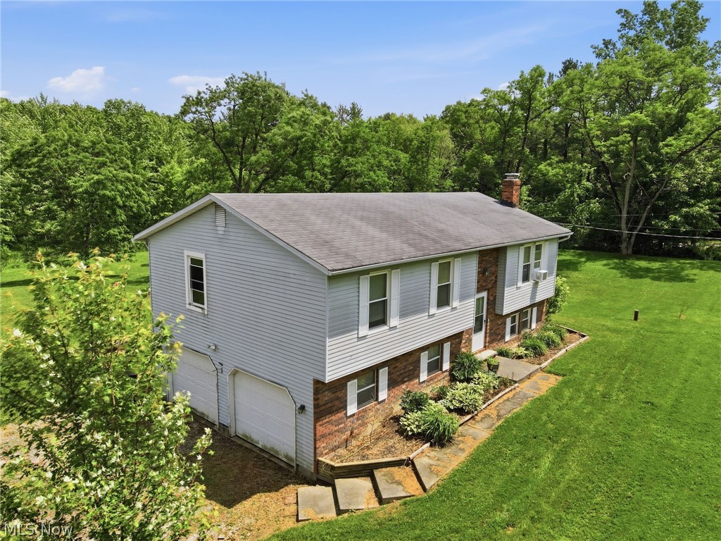 434 State Road Property Photo 2