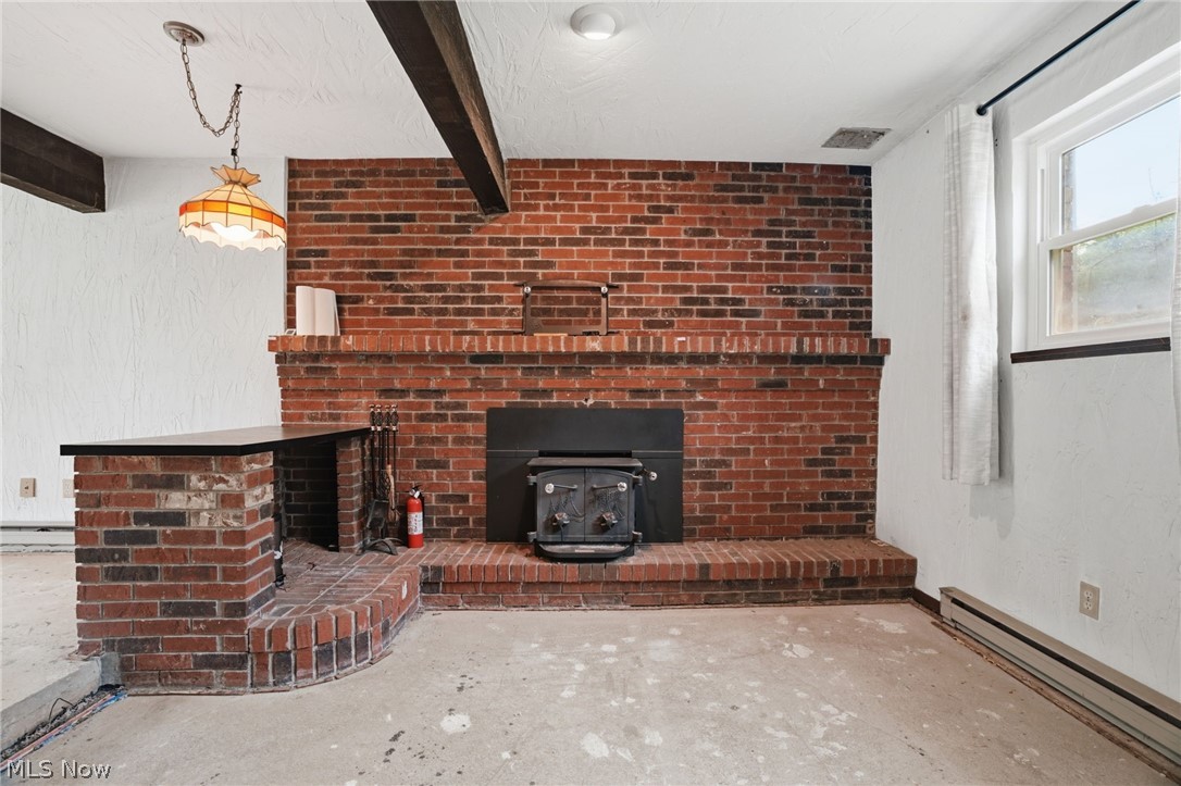 434 State Road Property Photo 15