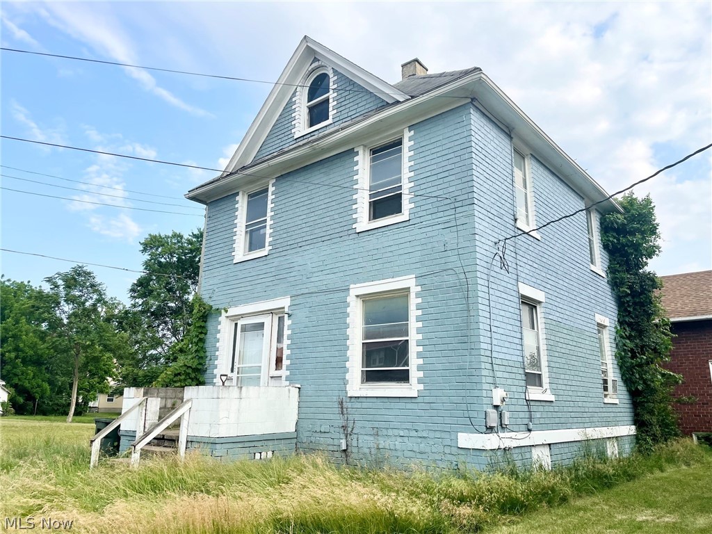 1720 5th Street Se Property Photo 1