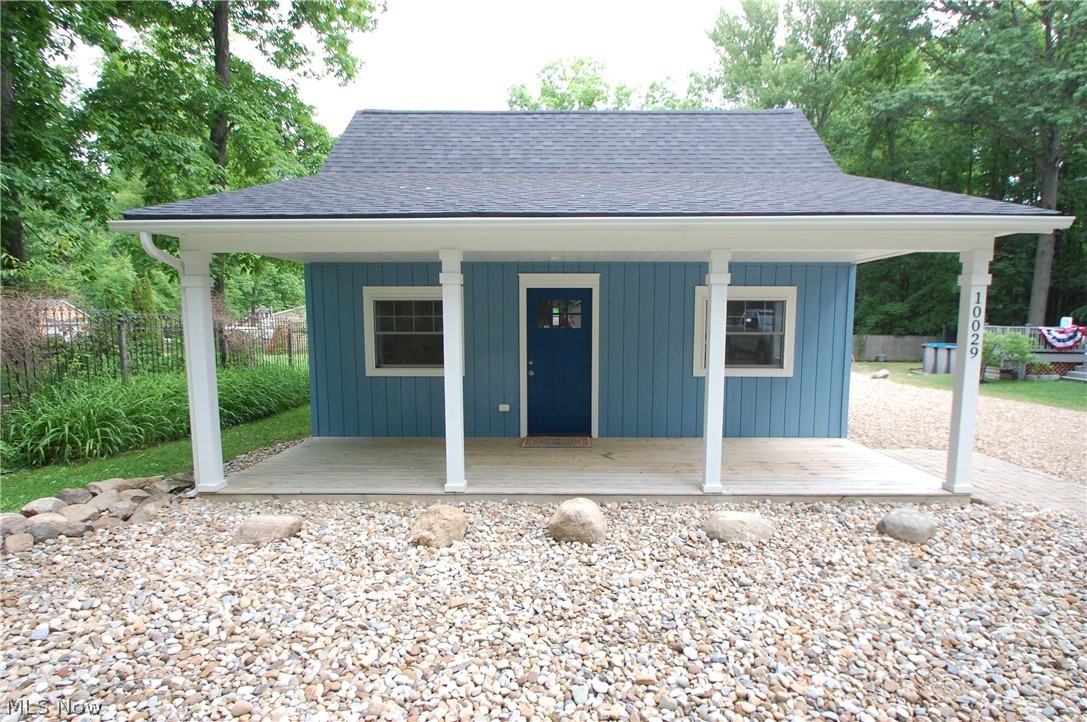 10029 Cummins Drive Property Photo 2