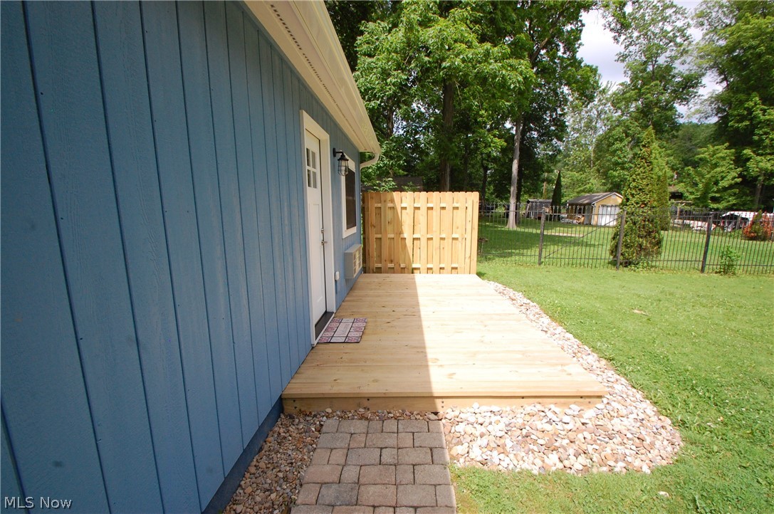 10029 Cummins Drive Property Photo 7